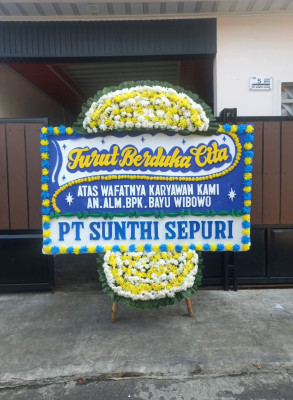 Papan Bunga Duka di Sungai Bilu
